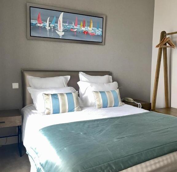 غرفة سوبيريور مطلّة علي البحر, Hôtel De La Pointe Du Grouin