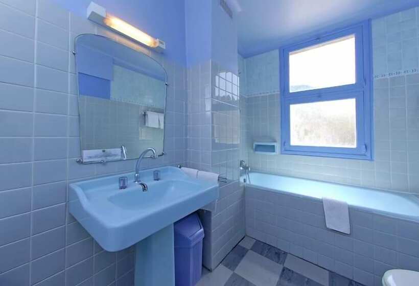 Номер Стандарт, Hôtel Le Portalou