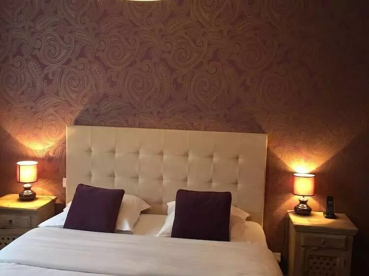 Standard-huone, Le Central