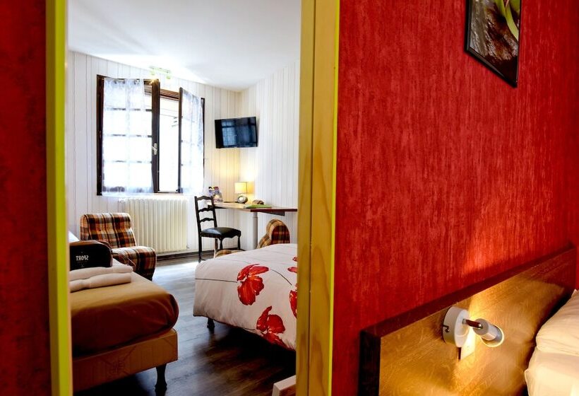 חדר סטנדרט לארבעה, Logis Hôtel De France