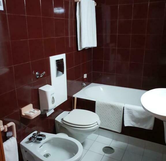 غرفة قياسية, Luso Brasileiro