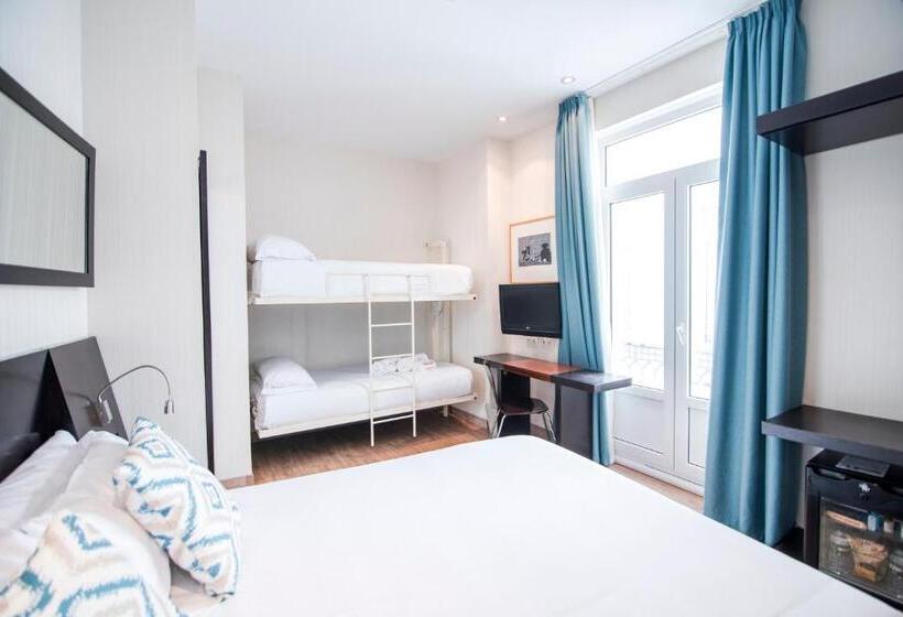 اتاق استاندارد چهار تخته, Petit Palace Plaza De La Reina