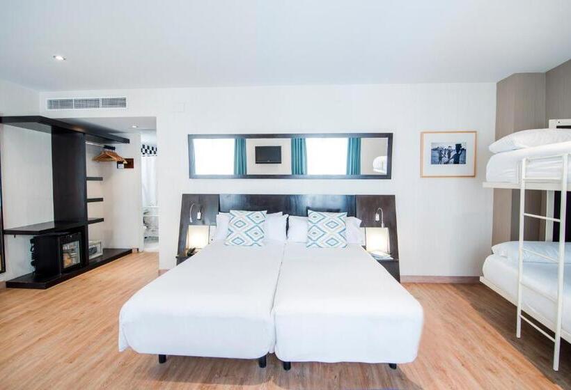 اتاق پنجتخته استاندارد, Petit Palace Plaza De La Reina