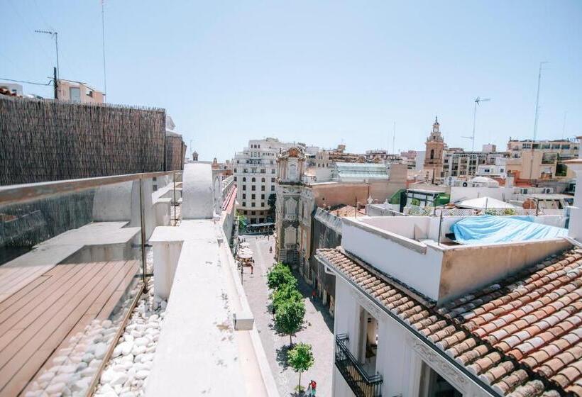 اتاق استاندارد با تراس, Petit Palace Plaza De La Reina