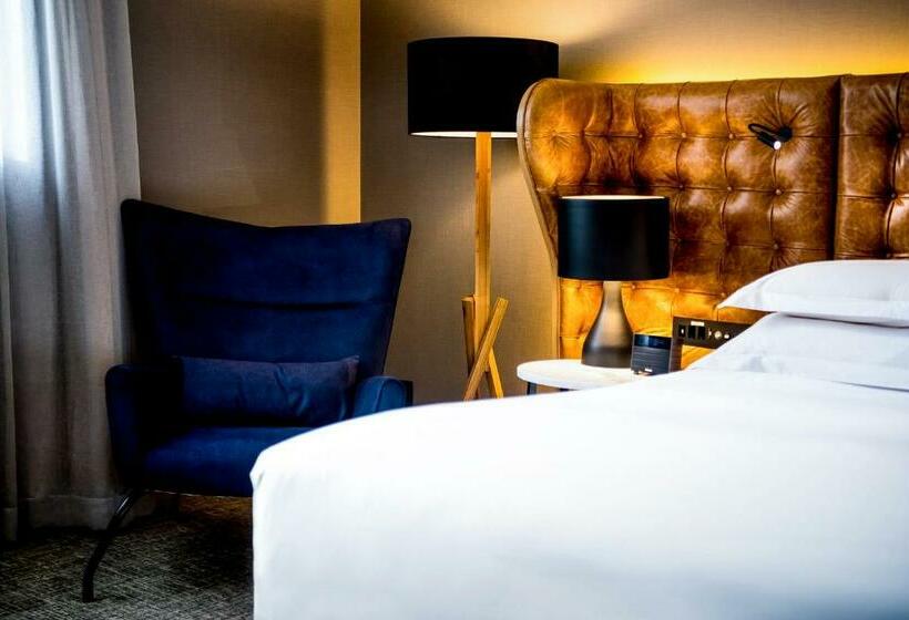 带大床的行政房间, Pullman Sao Paulo Guarulhos Airport