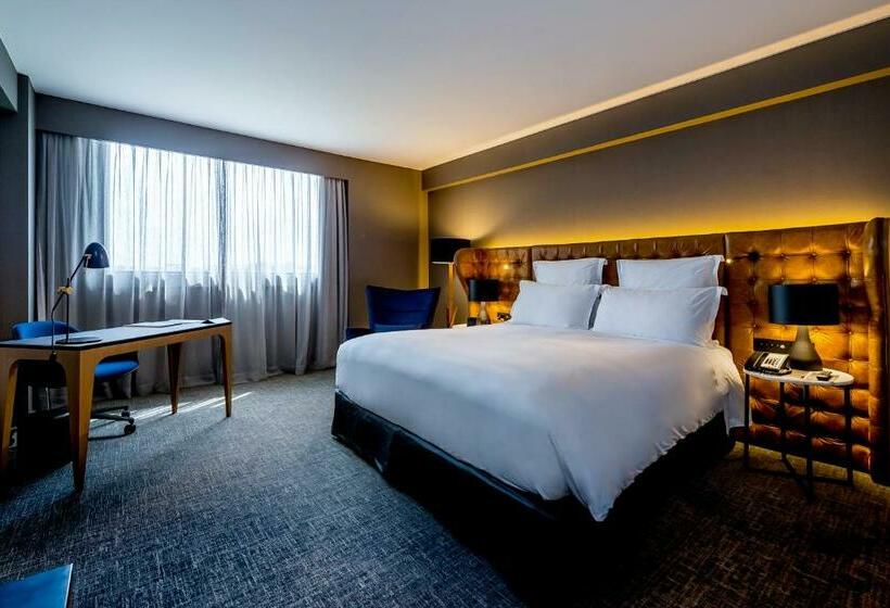 带大床的行政房间, Pullman Sao Paulo Guarulhos Airport