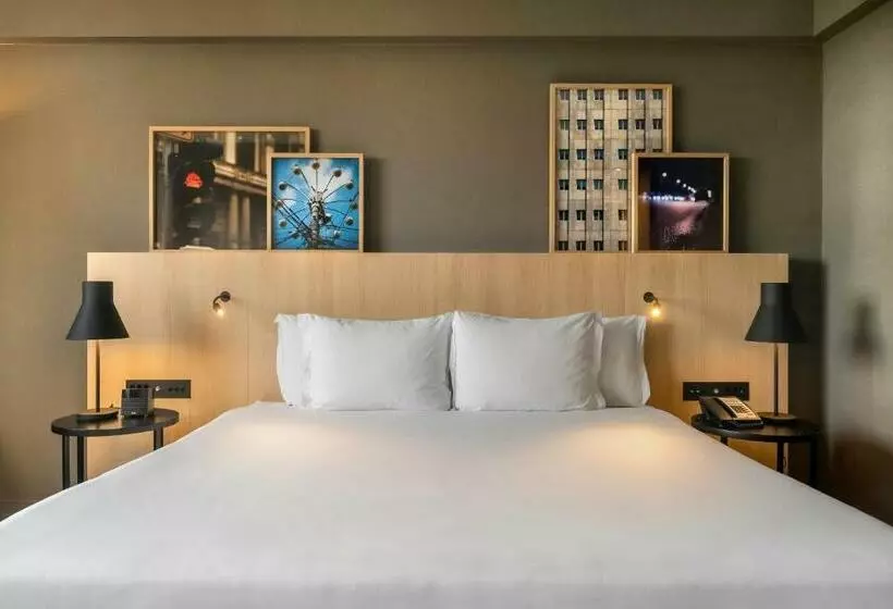 اتاق اجرایی با تخت بزرگ, Pullman Sao Paulo Guarulhos Airport