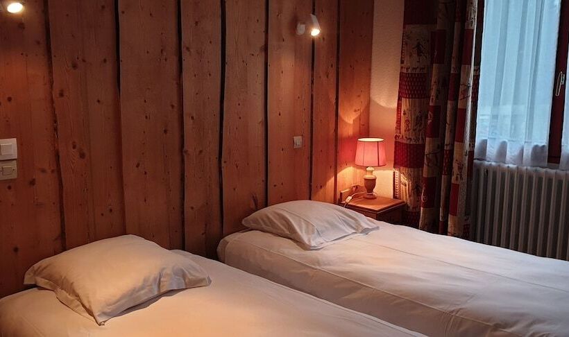 스탠다드 룸, Restaurant La Buffe