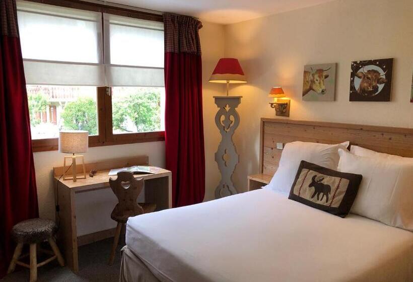 غرفة قياسية مزودة بجاكوزى, Restaurant La Tourmaline