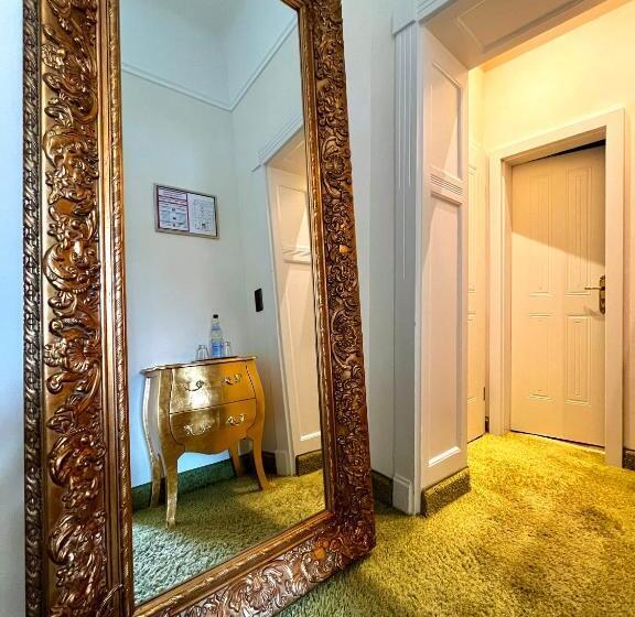 Апартаменты 2 Спальни, Park Villa Zentral Am Mittelrhein   Zimmer & Apartments