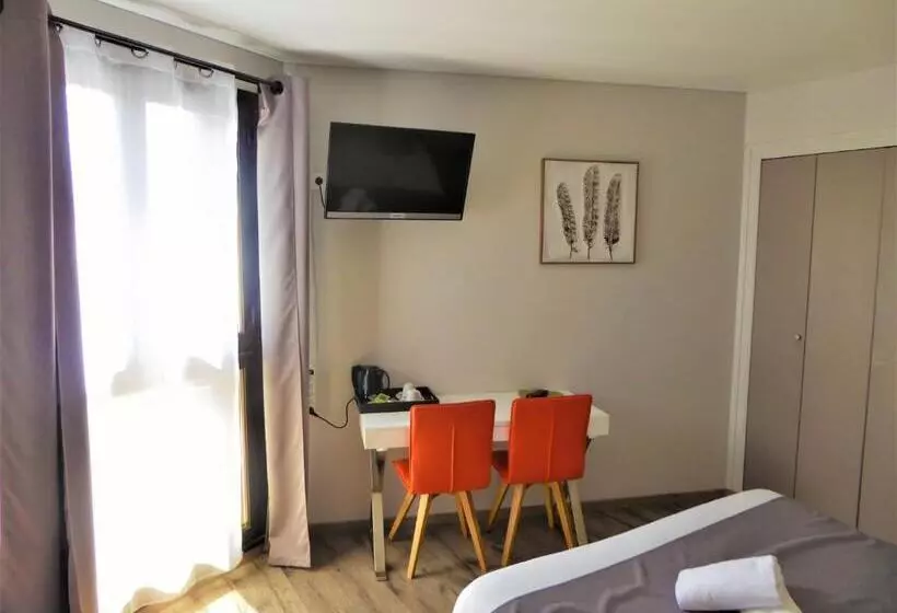 スタンダードルーム, Auberge De La Paillère