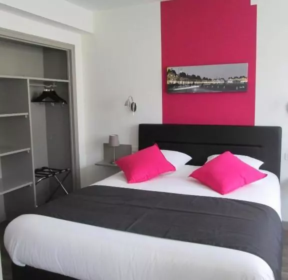 Perhehuone, Auberge En Ardenne