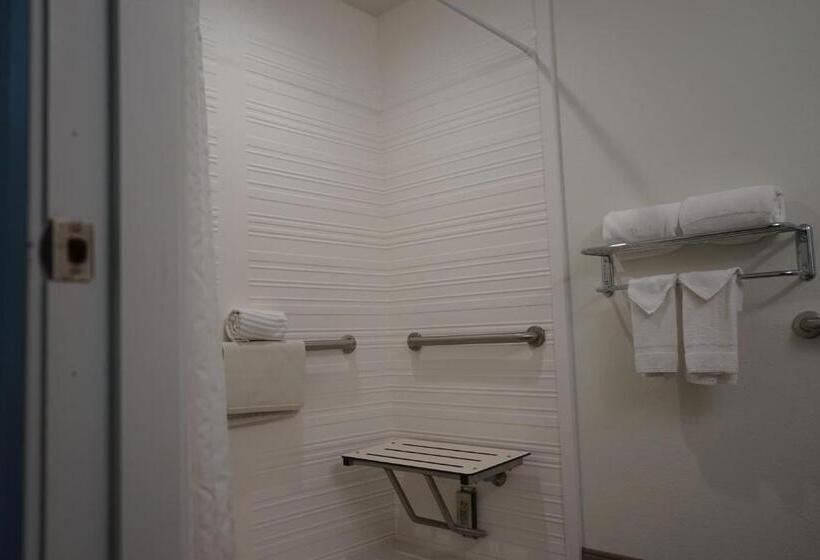 장애인을 위한 킹사이즈 침대 스탠다드 룸, Comfort Inn Hanford Lemoore