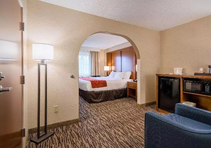 キングサイズベッドのスイートルーム, Comfort Suites Golden West On Evergreen Parkway
