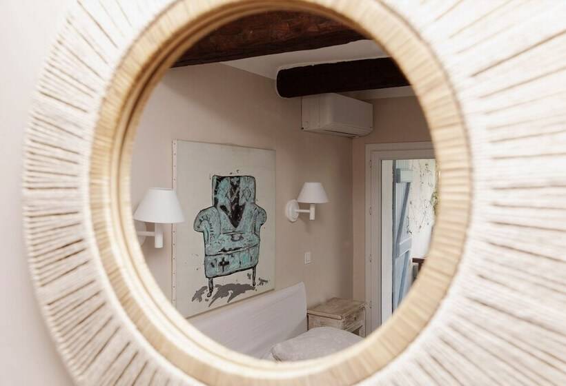 Номер Стандарт, Coq