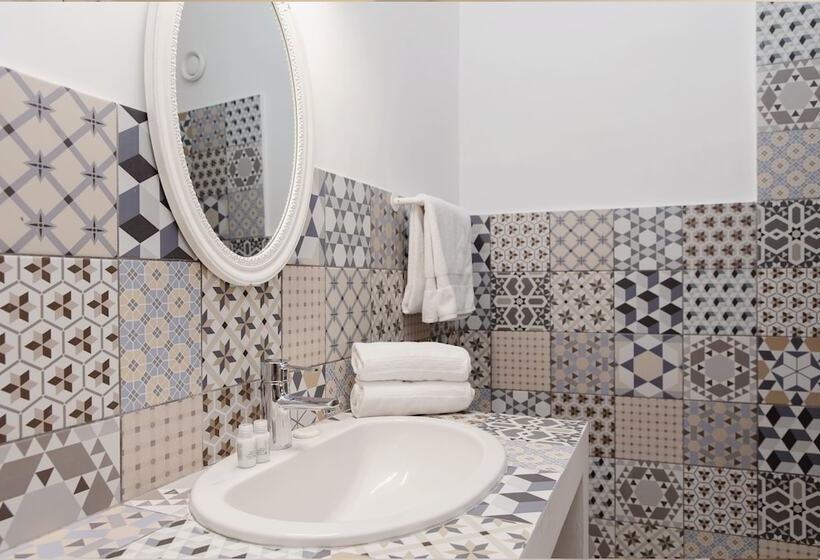 Номер Стандарт, Coq