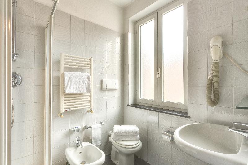 Номер Стандарт, Europa