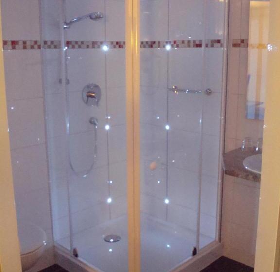 コンフォートルーム, Flair Hotel Landgasthof Roger