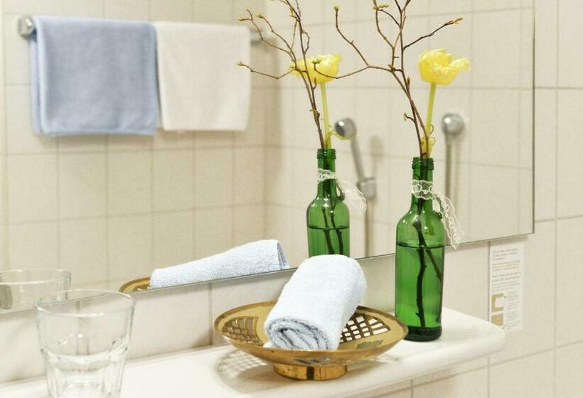 اتاق استاندارد یک نفره, Haflhof