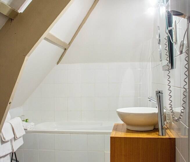 家庭间, Hostellerie Et Spa De La Vieille Ferme