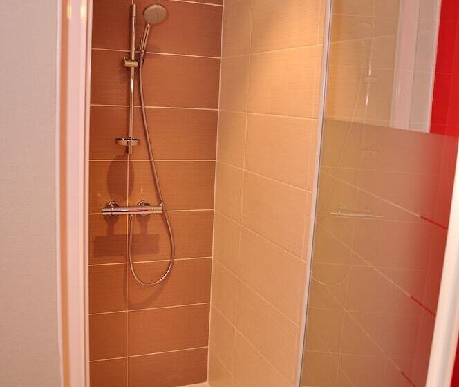 Трехместный Номер Комфорт, Logis Hôtel A La Bonne Auberge