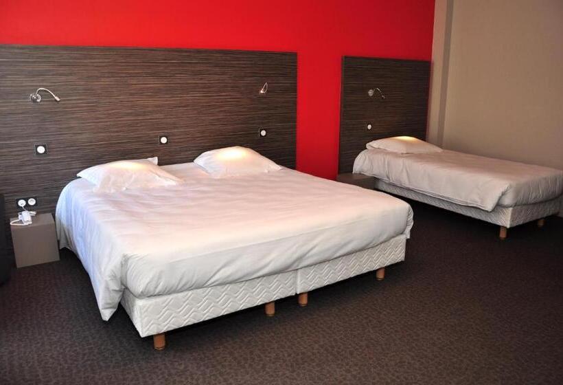 Трехместный Номер Комфорт, Logis Hôtel A La Bonne Auberge