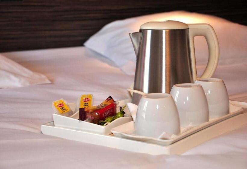 Superior Værelse King Size Seng, Logis Hôtel A La Bonne Auberge