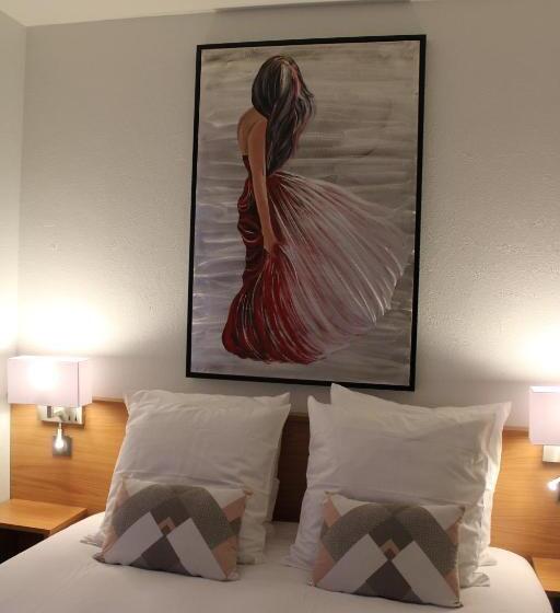 Номер Стандарт, Logis Hotel De Paris