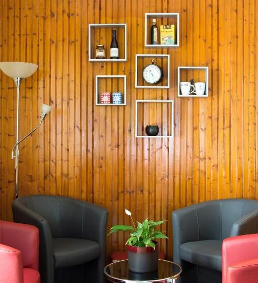 חדר סטנדרט לשלושה, Logis Hotel De Paris