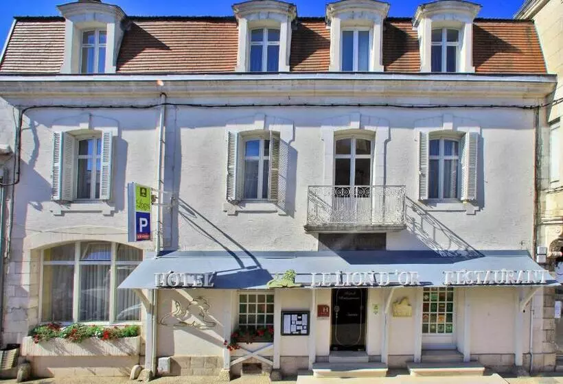 スタンダードトリプルルーム, Logis Hôtel Le Lion D Or