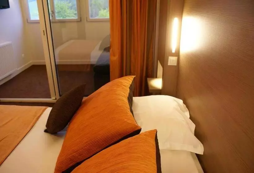 سوییت جونیور, Logis Hôtel Restaurant Aloe