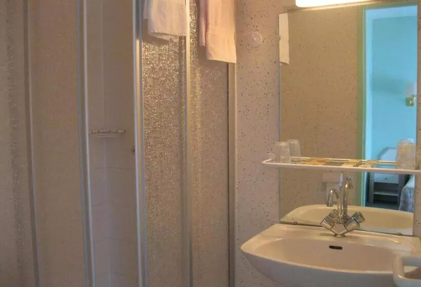 スタンダードトリプルルーム, Maison Hôtel Aux Cerisiers