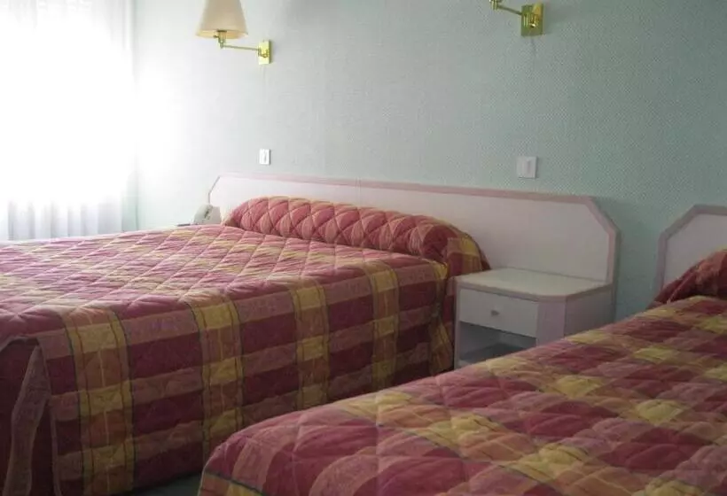 スタンダードトリプルルーム, Maison Hôtel Aux Cerisiers