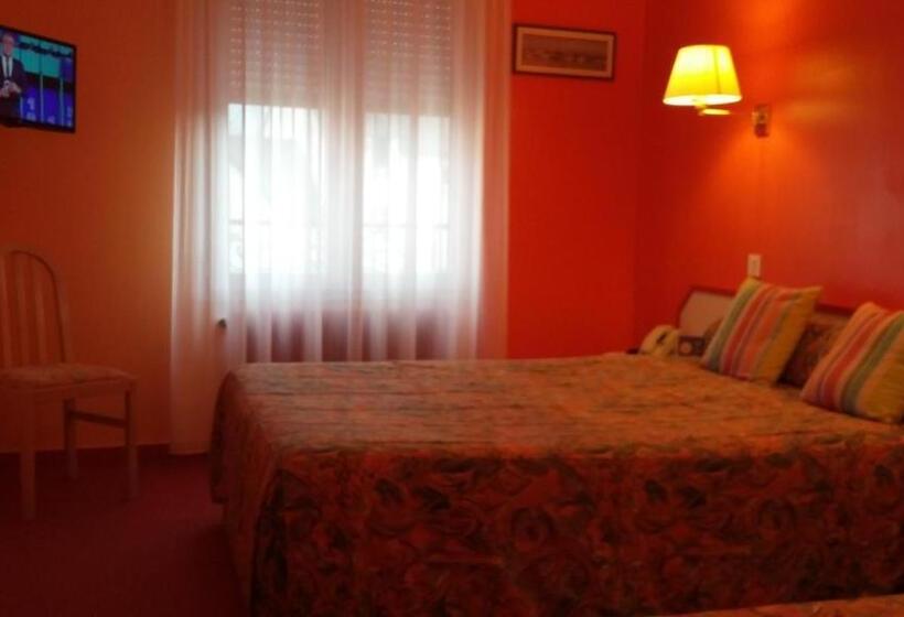 スタンダードトリプルルーム, Maison Hôtel Aux Cerisiers