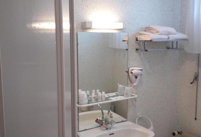 スタンダードトリプルルーム, Maison Hôtel Aux Cerisiers