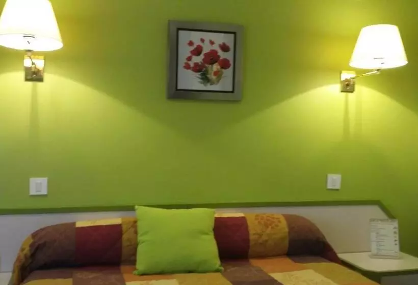 ベーシックルーム, Maison Hôtel Aux Cerisiers