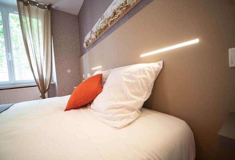 חדר סטנדרט מותאם לאדם עם מוגבלויות, Domaine St Ferreol