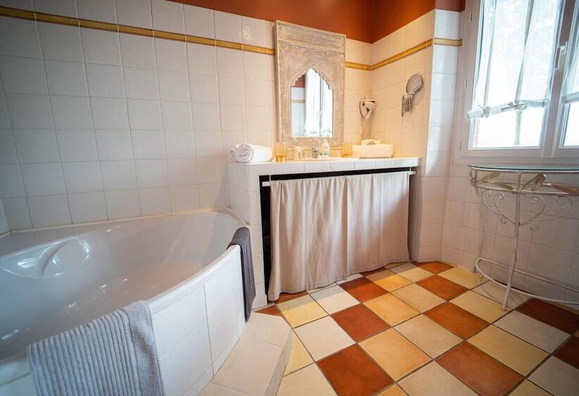 סוויטה נוף להרים, Domaine St Ferreol