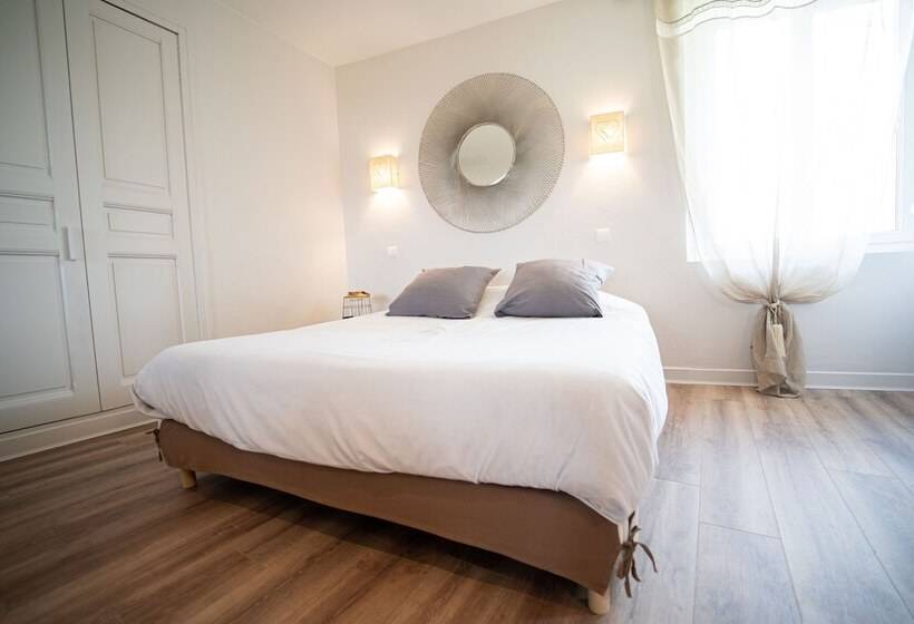 סוויטה נוף להרים, Domaine St Ferreol