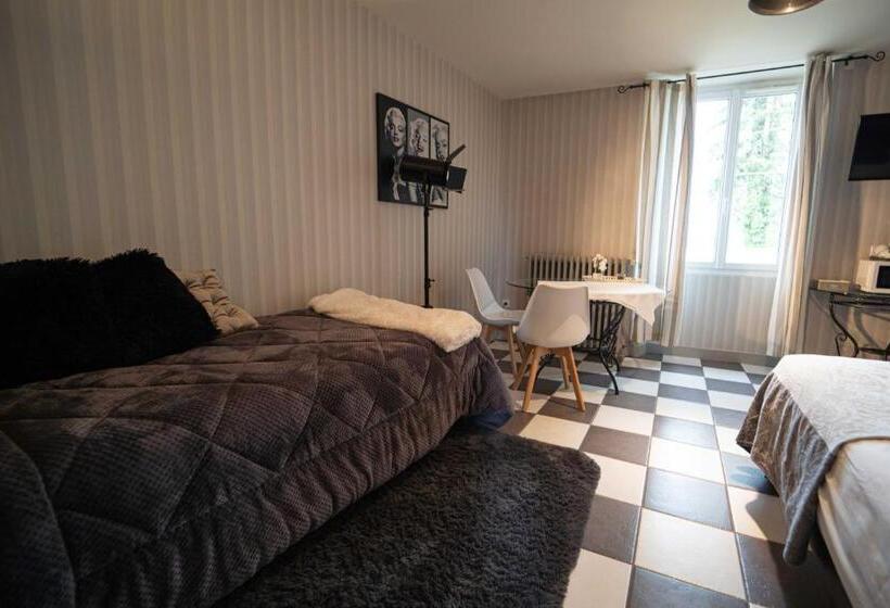 חדר סופריור, Domaine St Ferreol