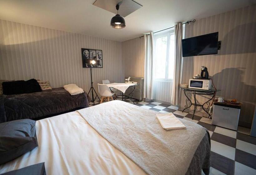 חדר סופריור, Domaine St Ferreol