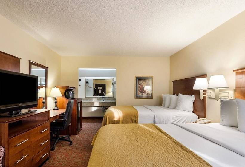 Номер Стандарт 2 Двуспальные Кровати, Quality Inn