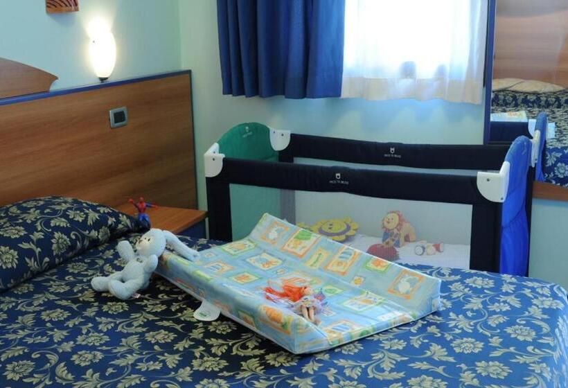 غرفة قياسية رباعية, Talao