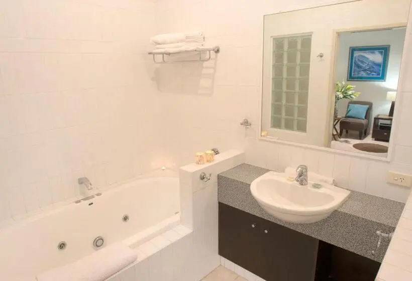 اتاق استاندارد با وان آب گرم, Gecko Lodge Kalbarri