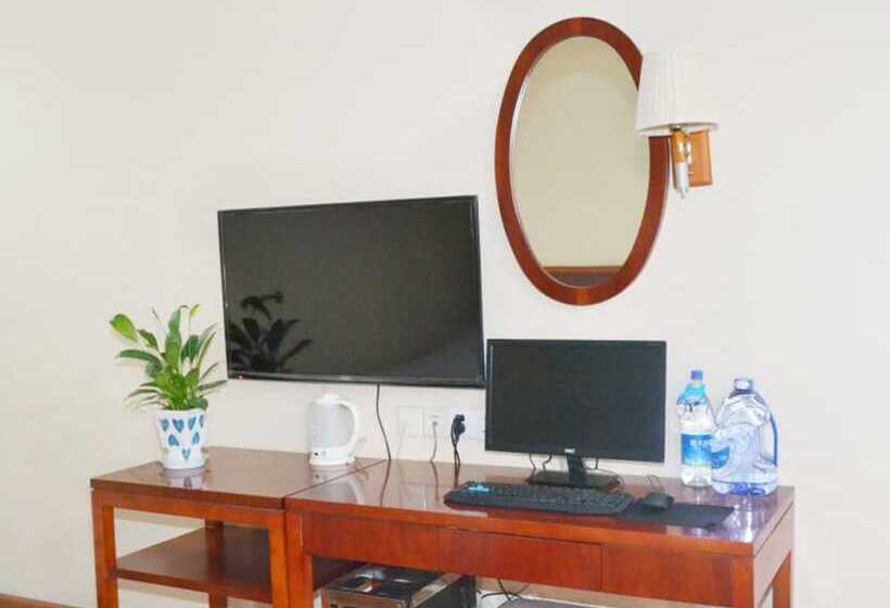 Номер Стандарт, Greentree Inn Shandong Laiwu West Laiwu Road Express