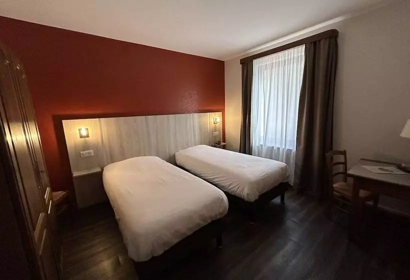 コンフォートルーム, Auberge Des Mésanges