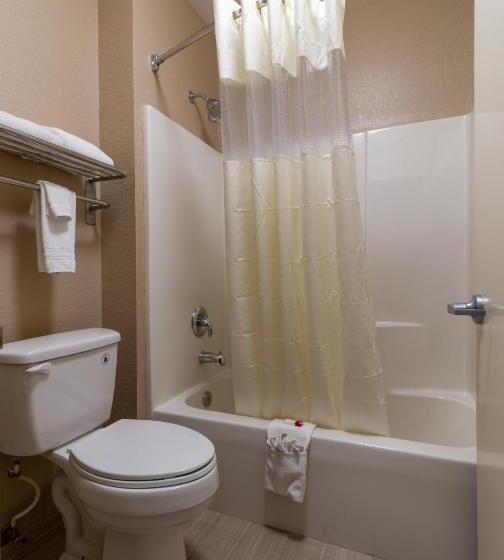 غرفة قياسية سرير كينج, Baymont By Wyndham Crestview