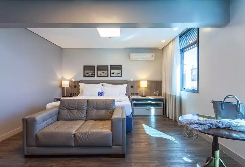 سوئیت پریمیوم با چشمانداز دریا, Blue Tree Premium Florianopolis