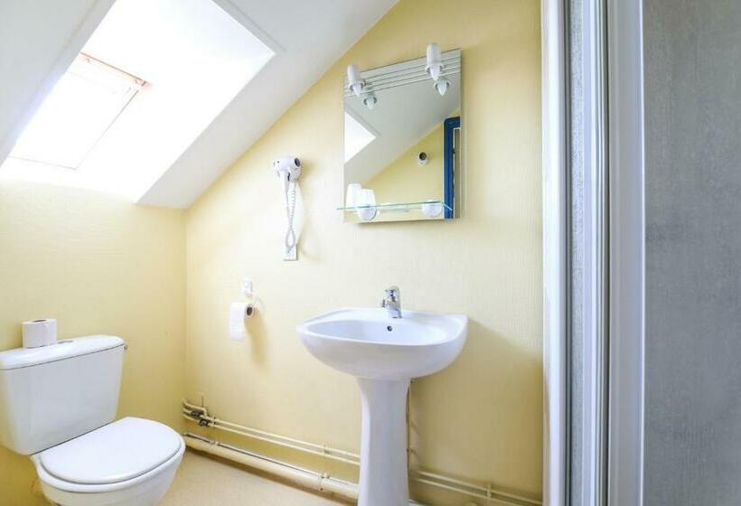 Номер Стандарт, Montdidier Hôtel