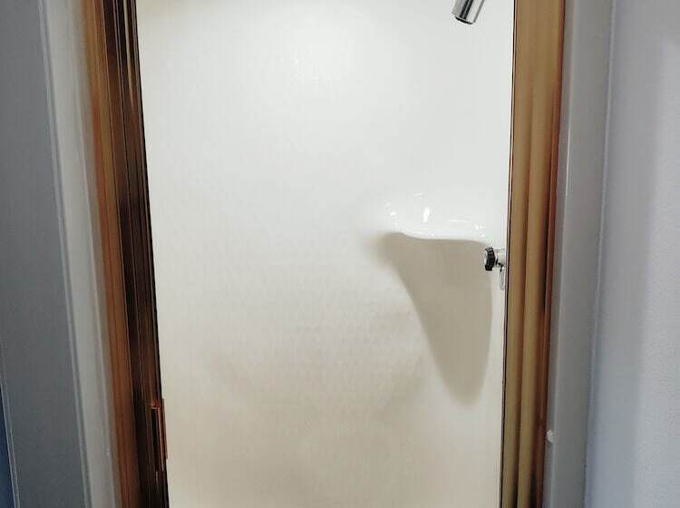 Номер Стандарт 2 Двуспальные Кровати, Hathaway Inn